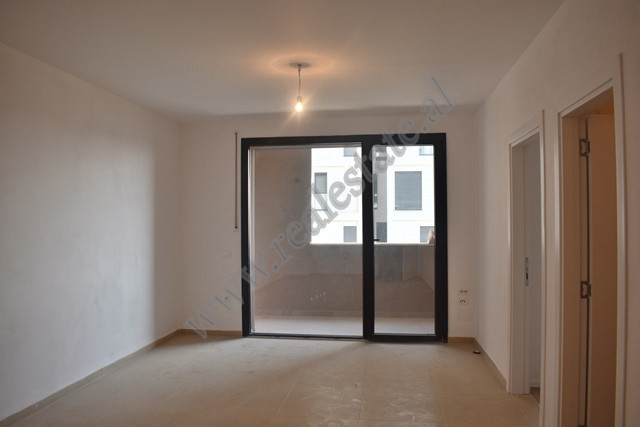 Office spaces for rent in Zirkon Complex in Tirana.&nbsp;
The apartment it is positioned on the sec